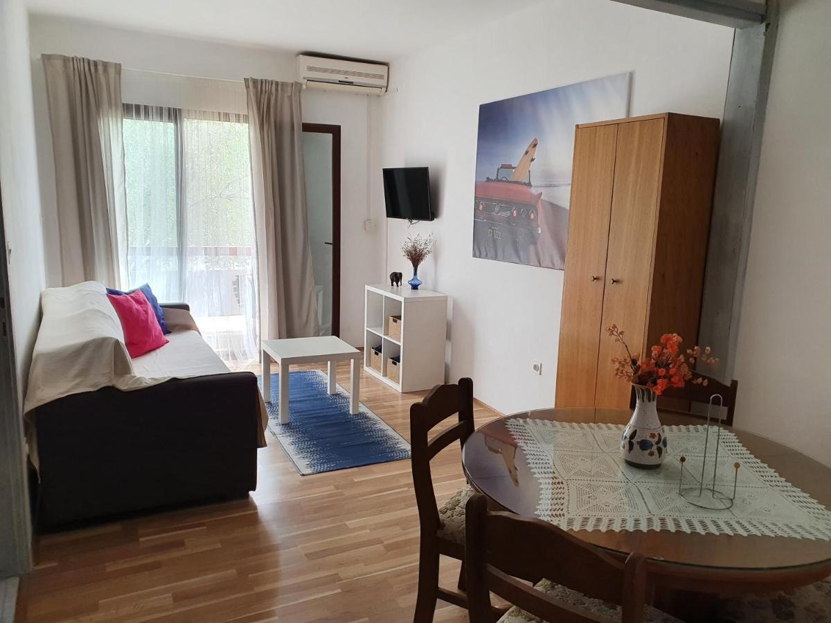 Aenona Sunny Apartment فرسي المظهر الخارجي الصورة