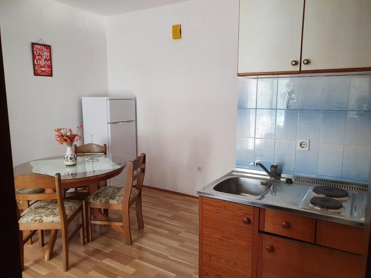 Aenona Sunny Apartment فرسي المظهر الخارجي الصورة