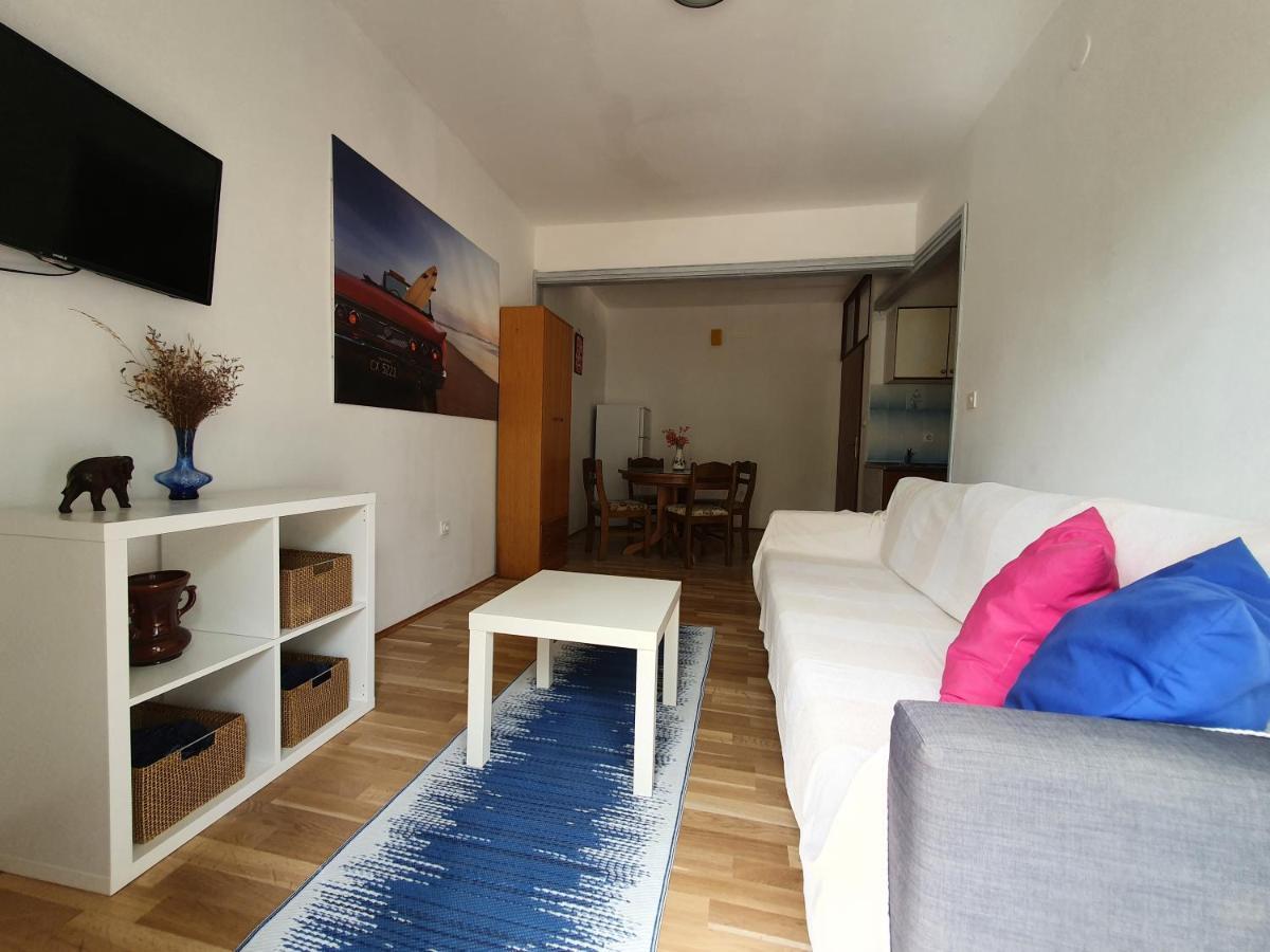Aenona Sunny Apartment فرسي المظهر الخارجي الصورة