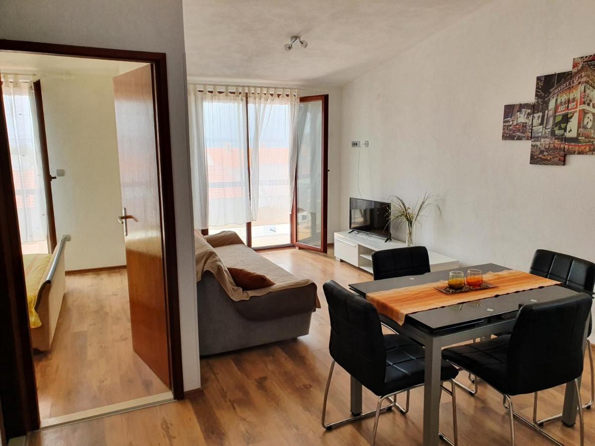 Aenona Sunny Apartment فرسي المظهر الخارجي الصورة