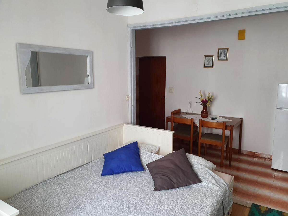 Aenona Sunny Apartment فرسي المظهر الخارجي الصورة