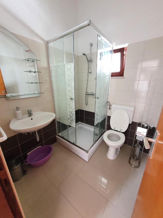 Aenona Sunny Apartment فرسي المظهر الخارجي الصورة